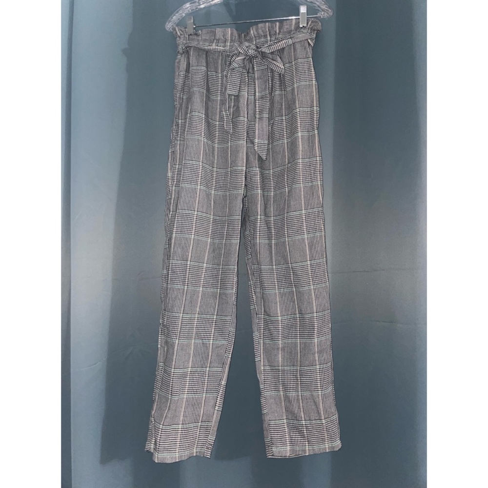 ~LAST CHANCE Donating May 20th Snaggletooth High Wasted Pants~ - Picture 1 of 4